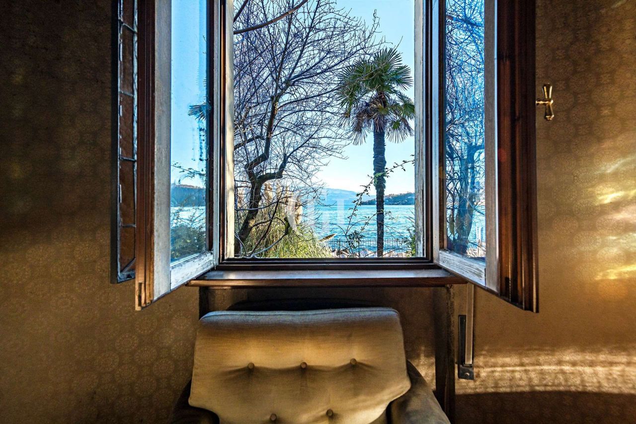 Вилла у озера Гарда, Италия, 240 м² - фото 7