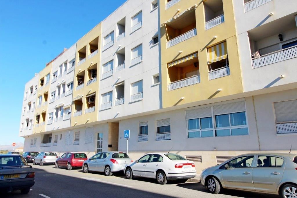Апартаменты в Альморади, Испания, 60 м2 - фото 1
