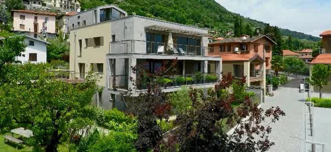 Апартаменты у озера Комо, Италия, 60 м2 - фото 1