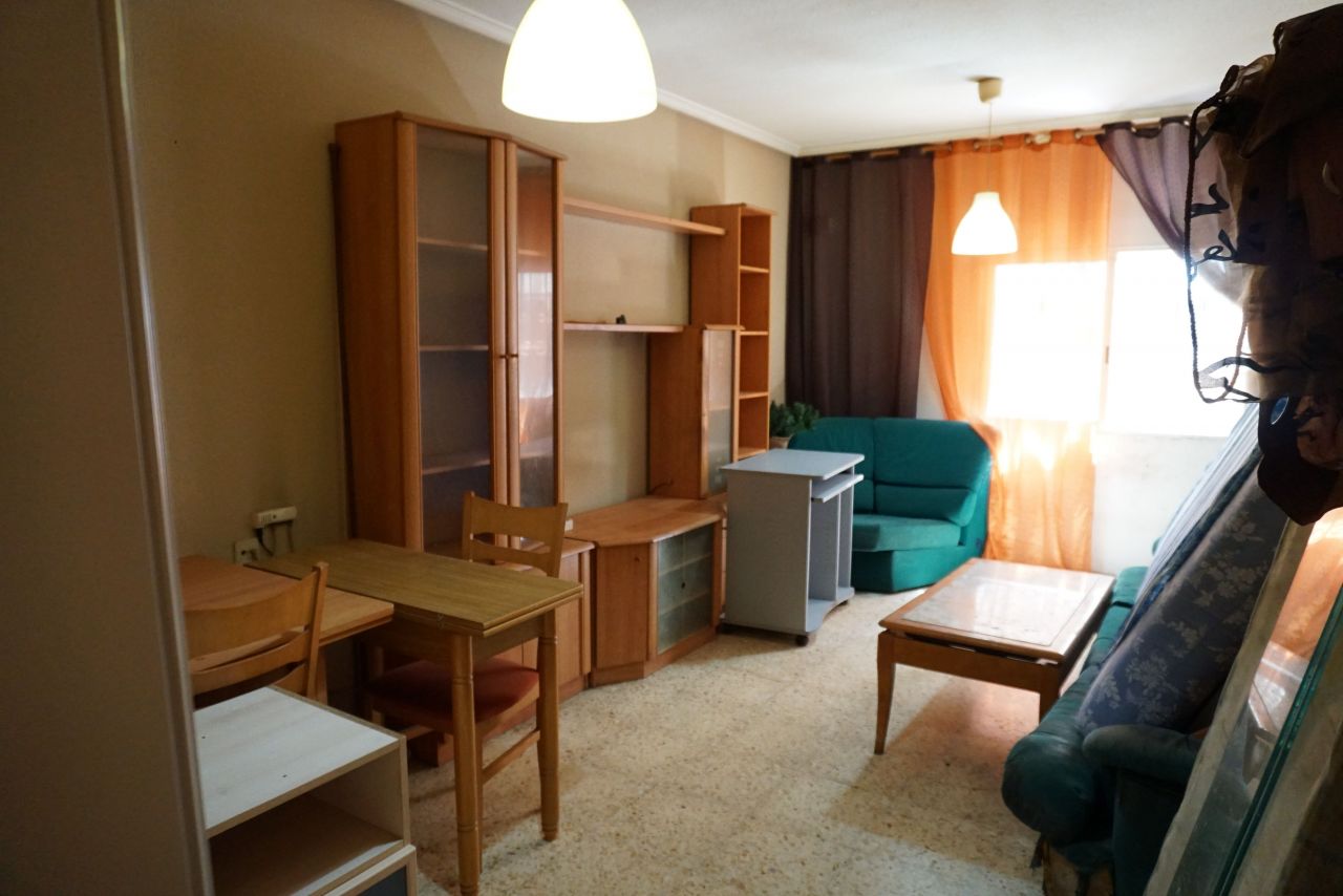Квартира в Аликанте, Испания, 130 м2 - фото 1