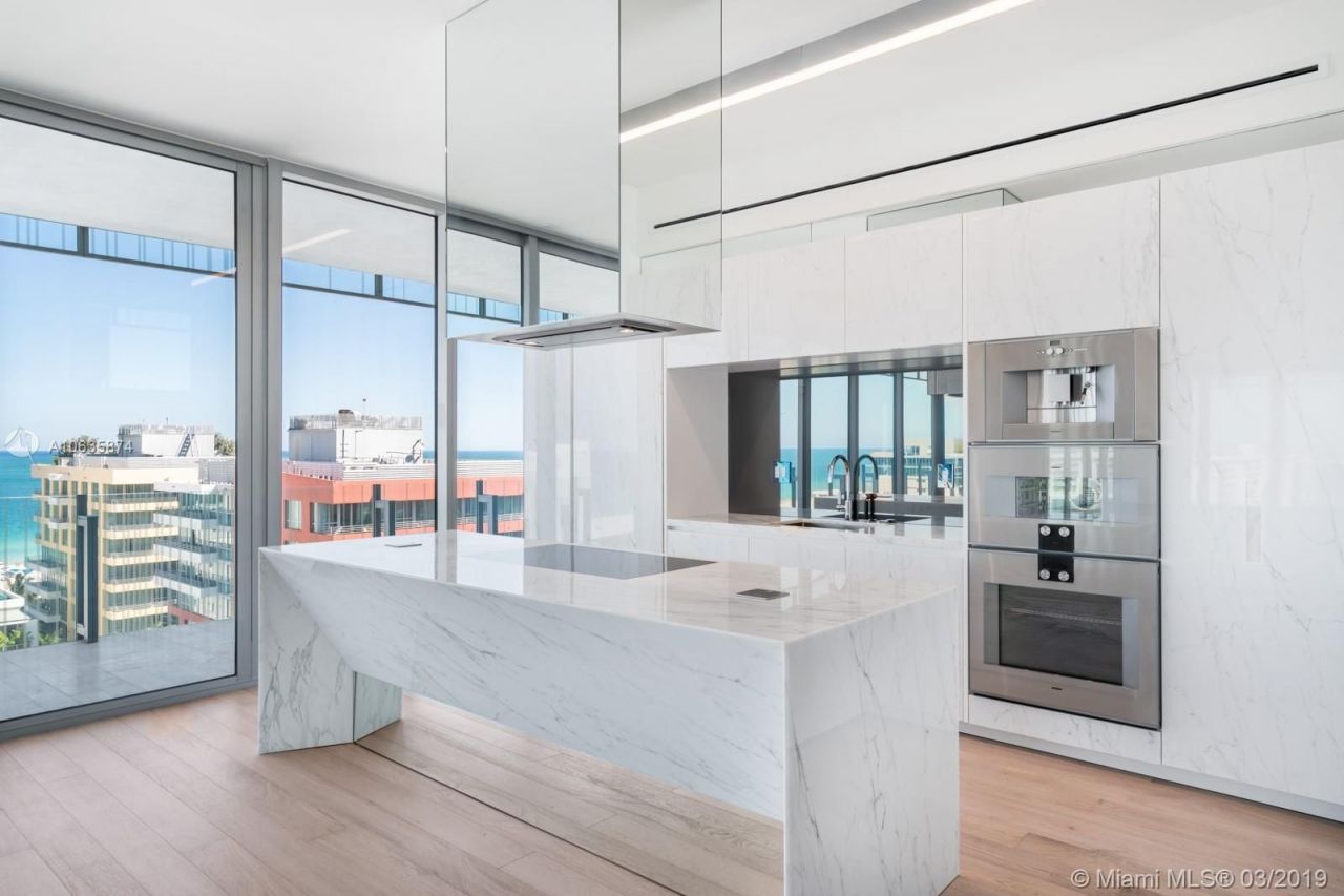 Квартира в Майами, США, 310 м² - фото 16