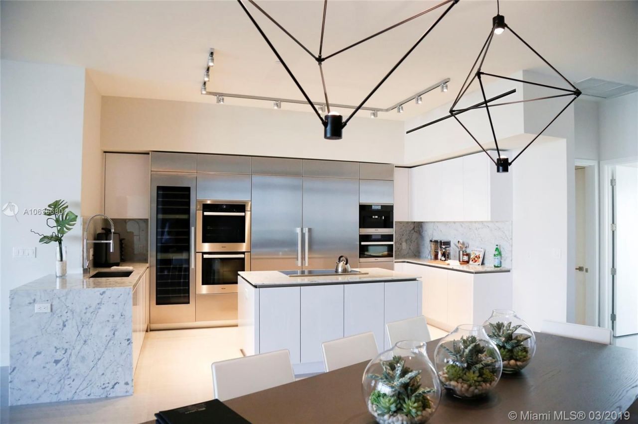 Пентхаус в Майами, США, 650 м² - фото 9