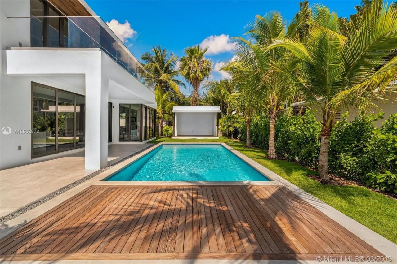 Вилла в Майами, США, 340 м² - фото 10