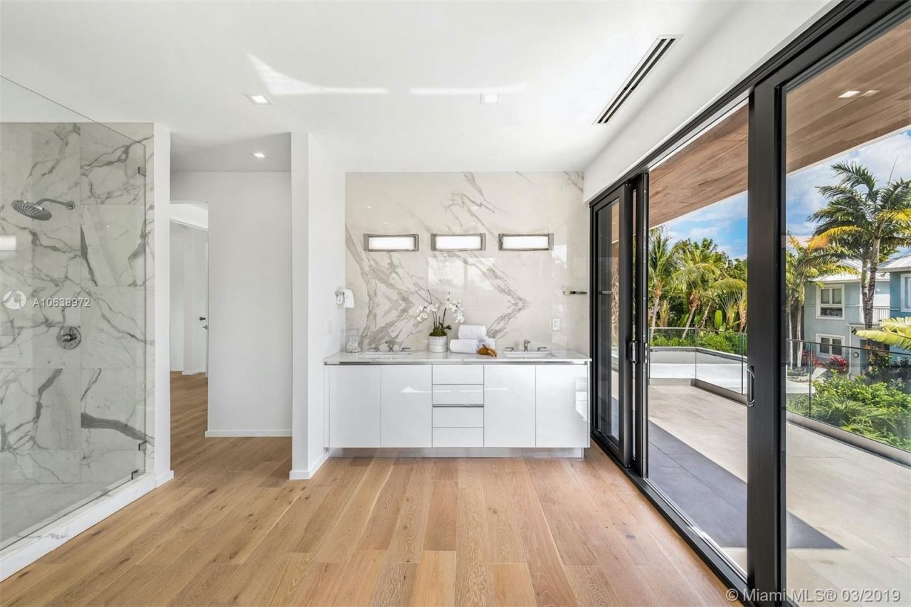 Вилла в Майами, США, 340 м² - фото 11