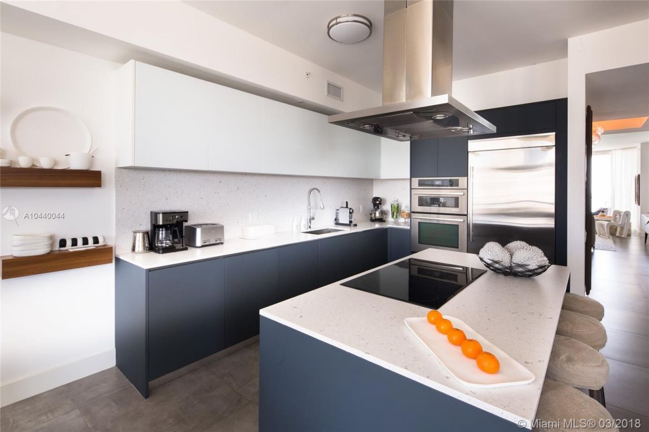 Квартира в Майами, США, 220 м² - фото 11