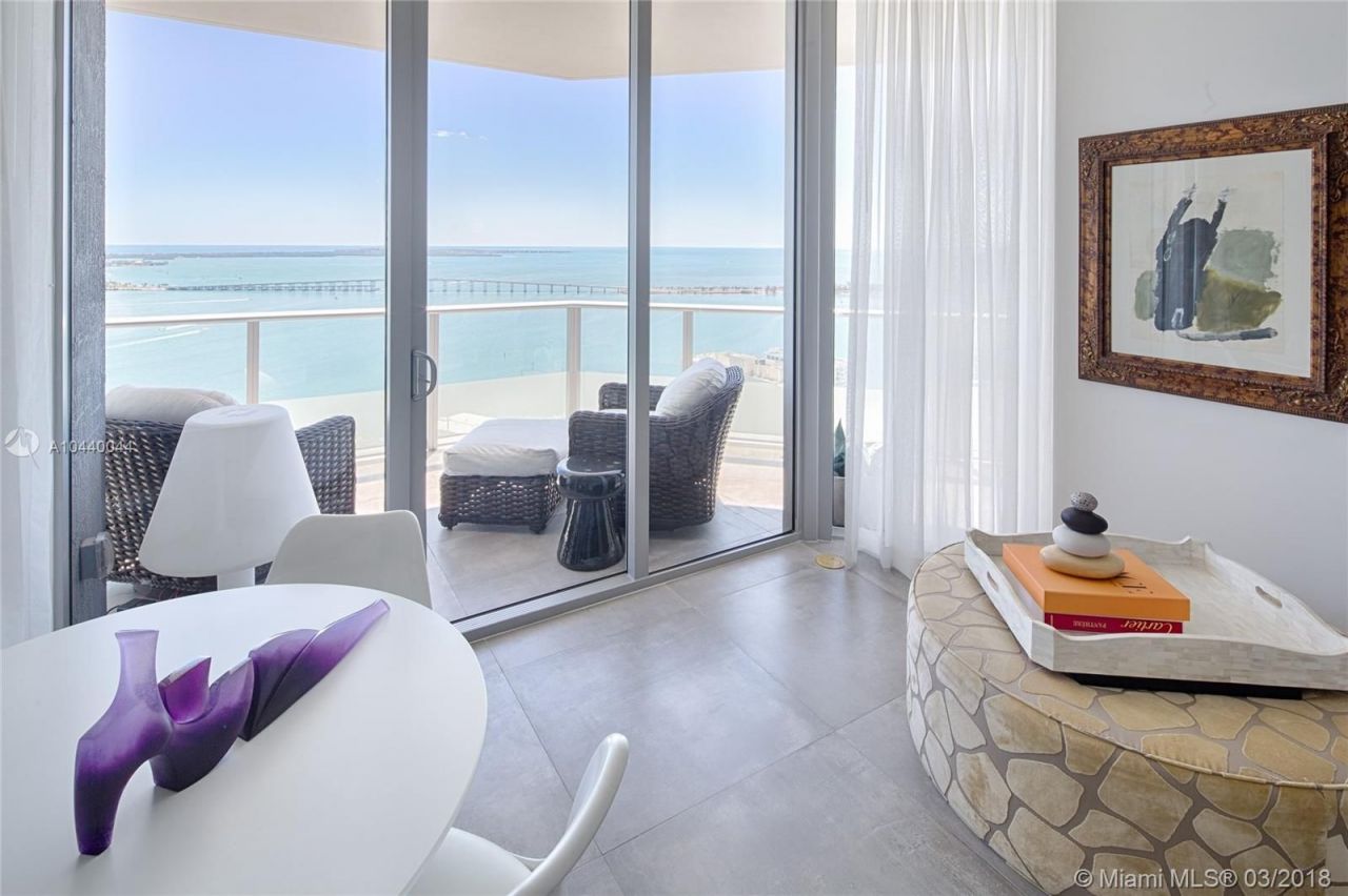 Квартира в Майами, США, 220 м² - фото 14