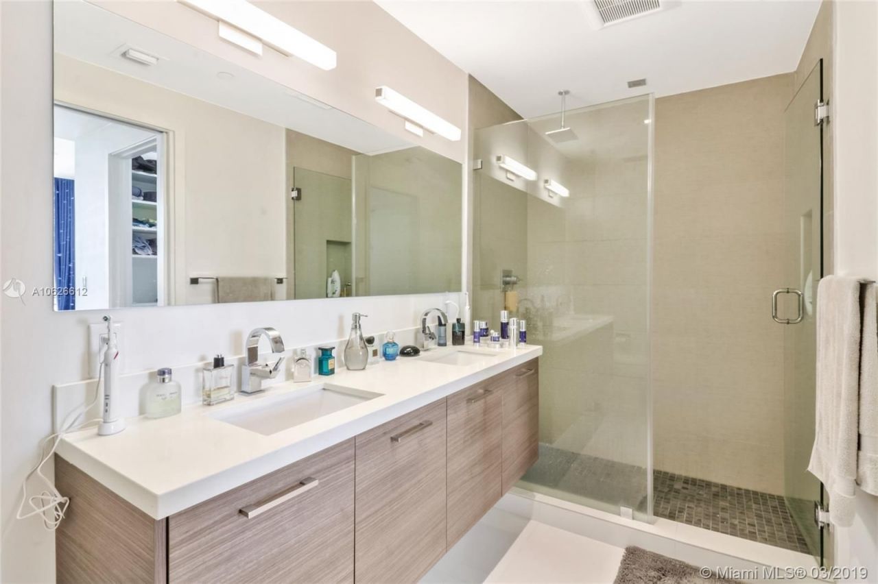 Таунхаус в Майами, США, 210 м² - фото 13