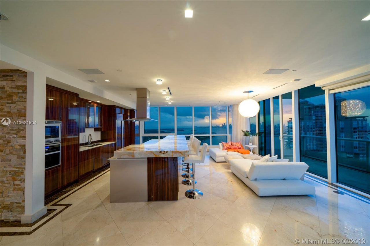 Квартира в Майами, США, 280 м² - фото 13