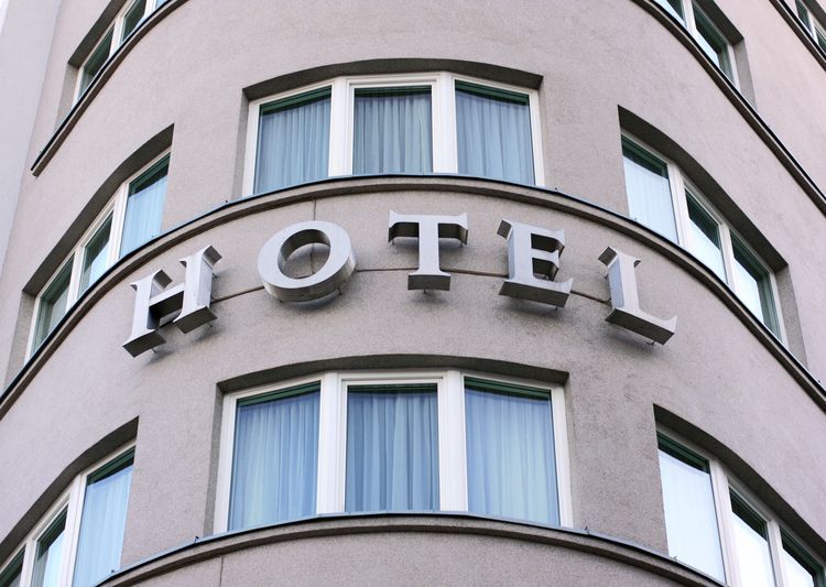Отель, гостиница Гессен, Германия, 2 000 м2 - фото 1