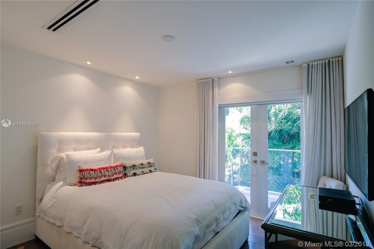 Вилла в Майами, США, 550 м² - фото 9