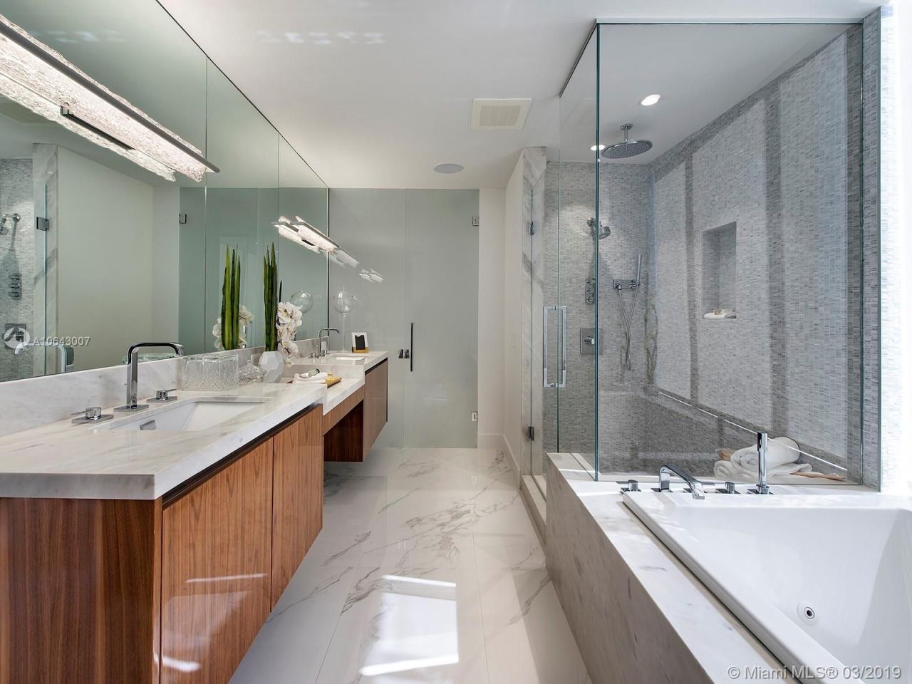 Квартира в Майами, США, 310 м² - фото 15