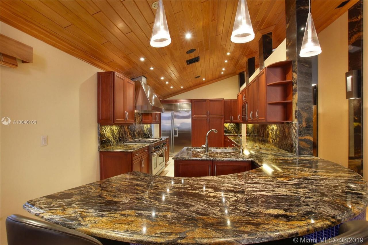 Вилла в Майами, США, 300 м² - фото 13