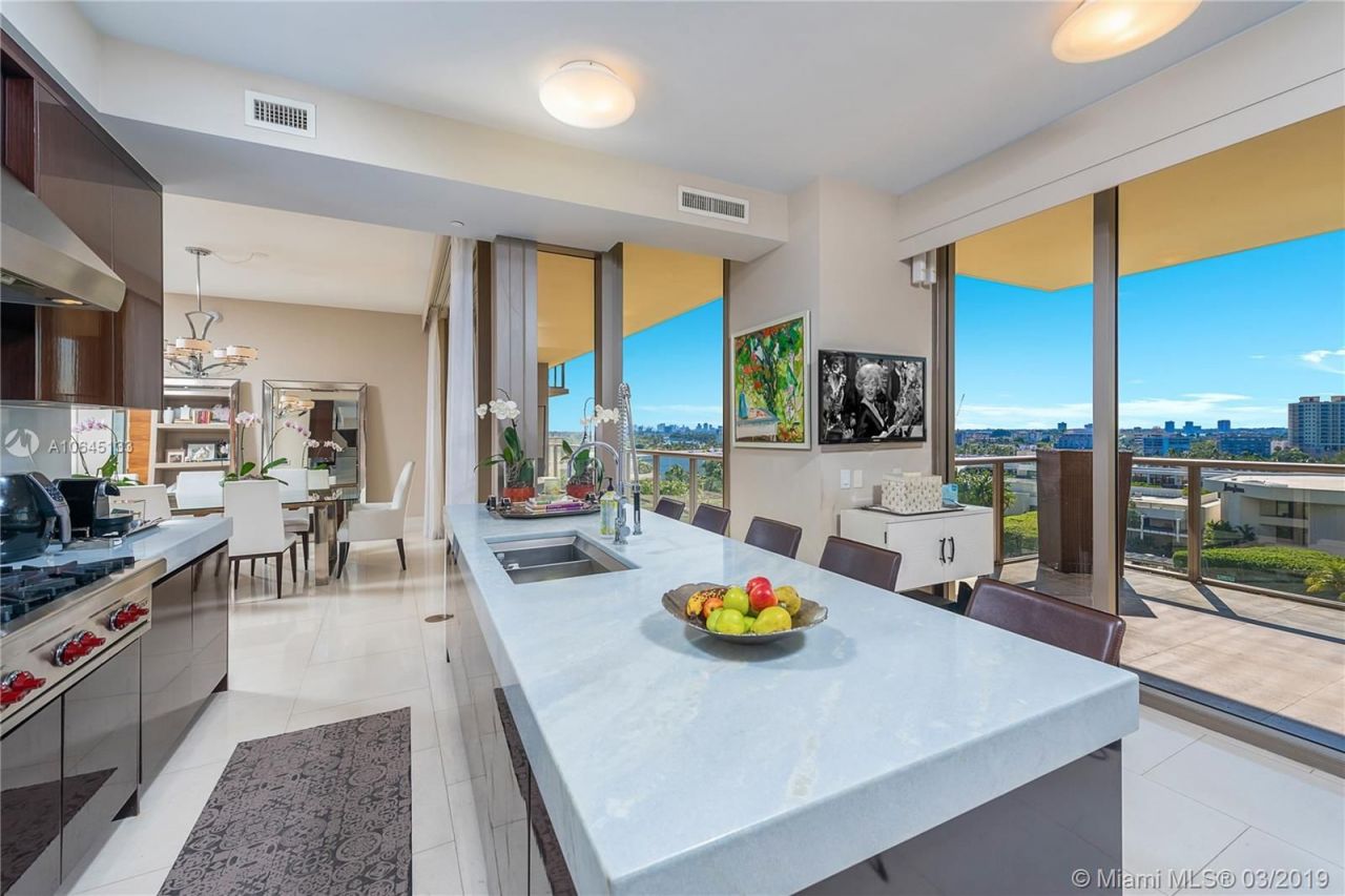 Квартира в Майами, США, 260 м² - фото 14