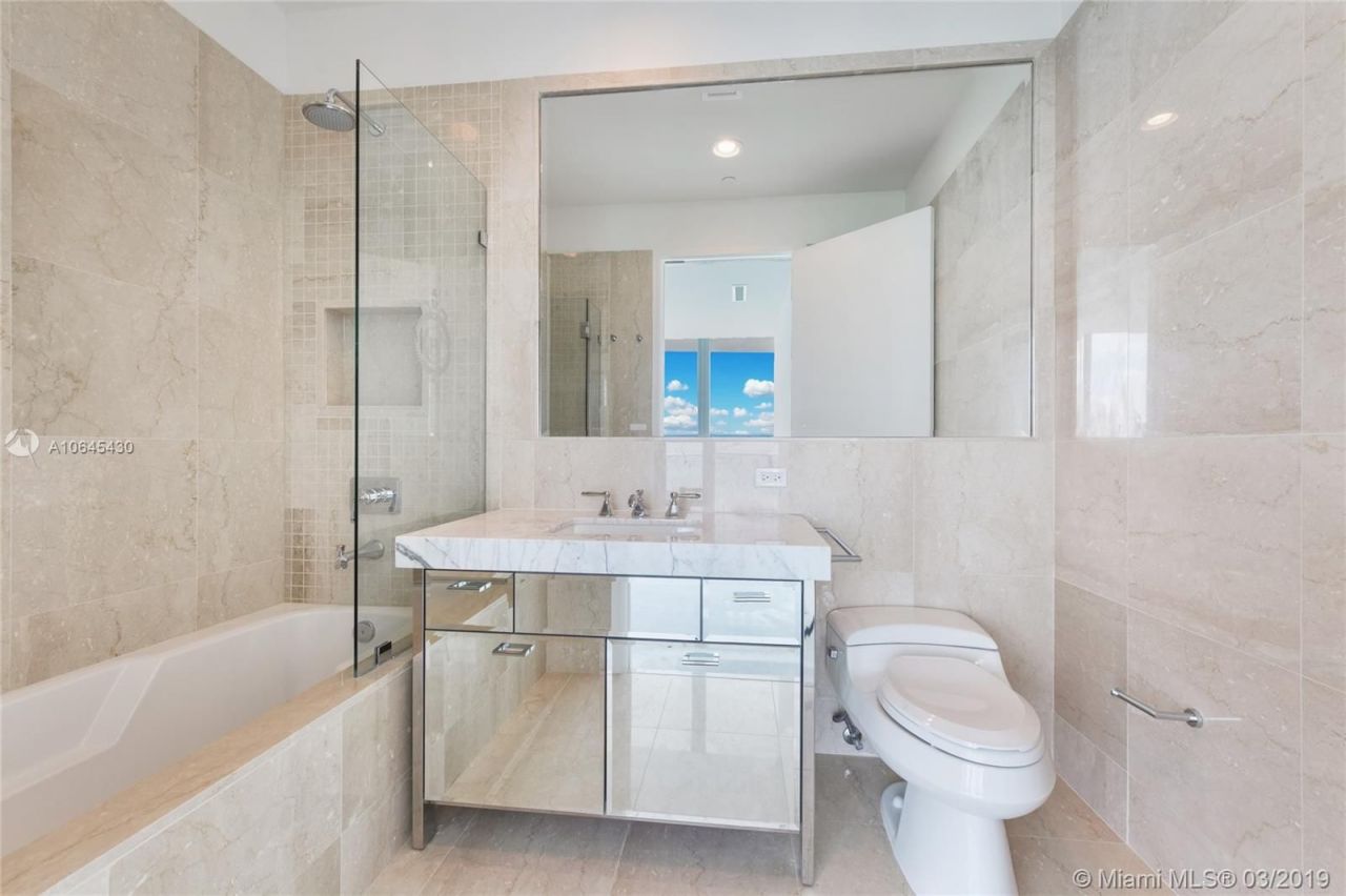 Квартира в Майами, США, 380 м² - фото 12