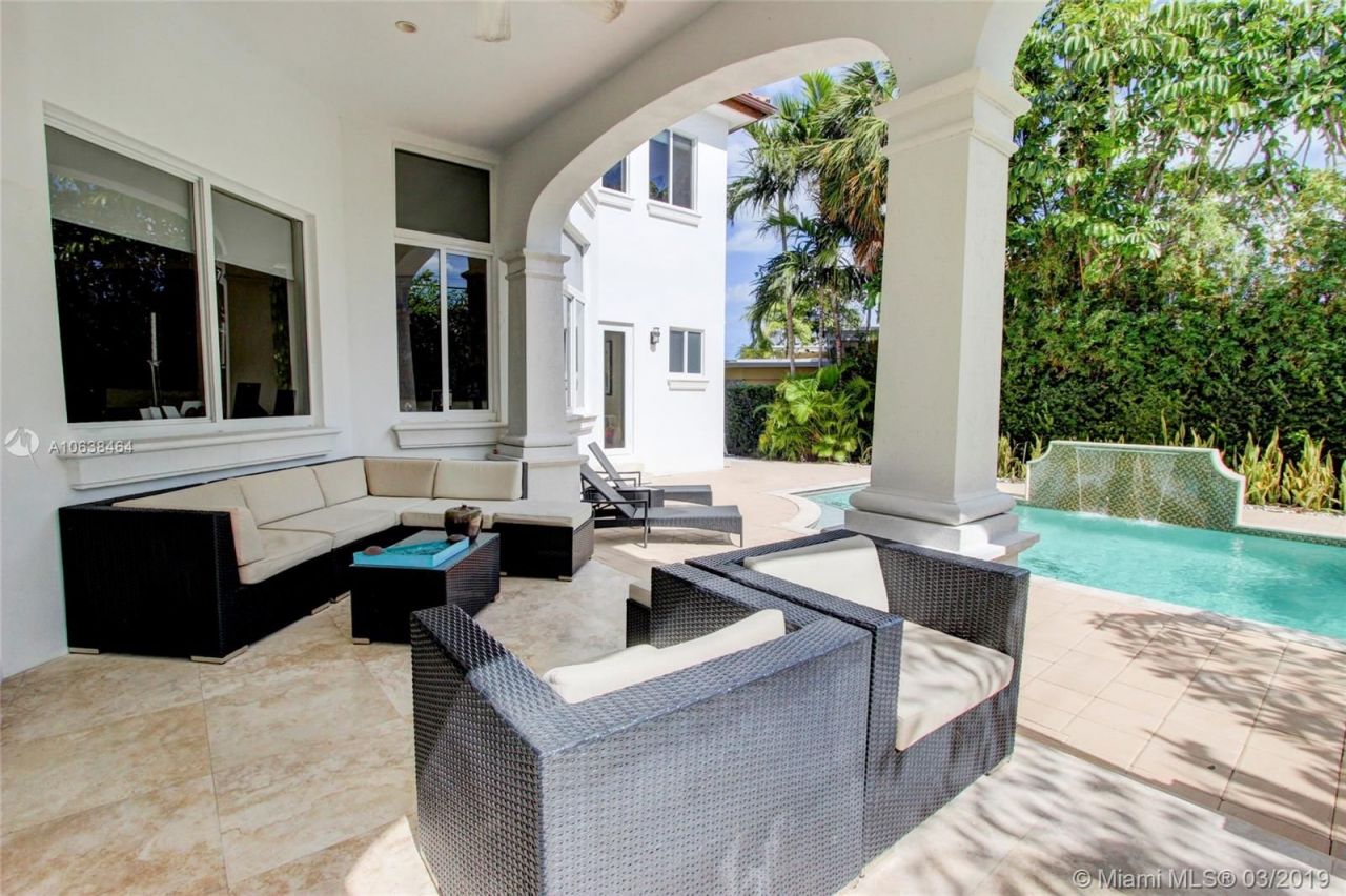 Вилла в Майами, США, 400 м² - фото 16