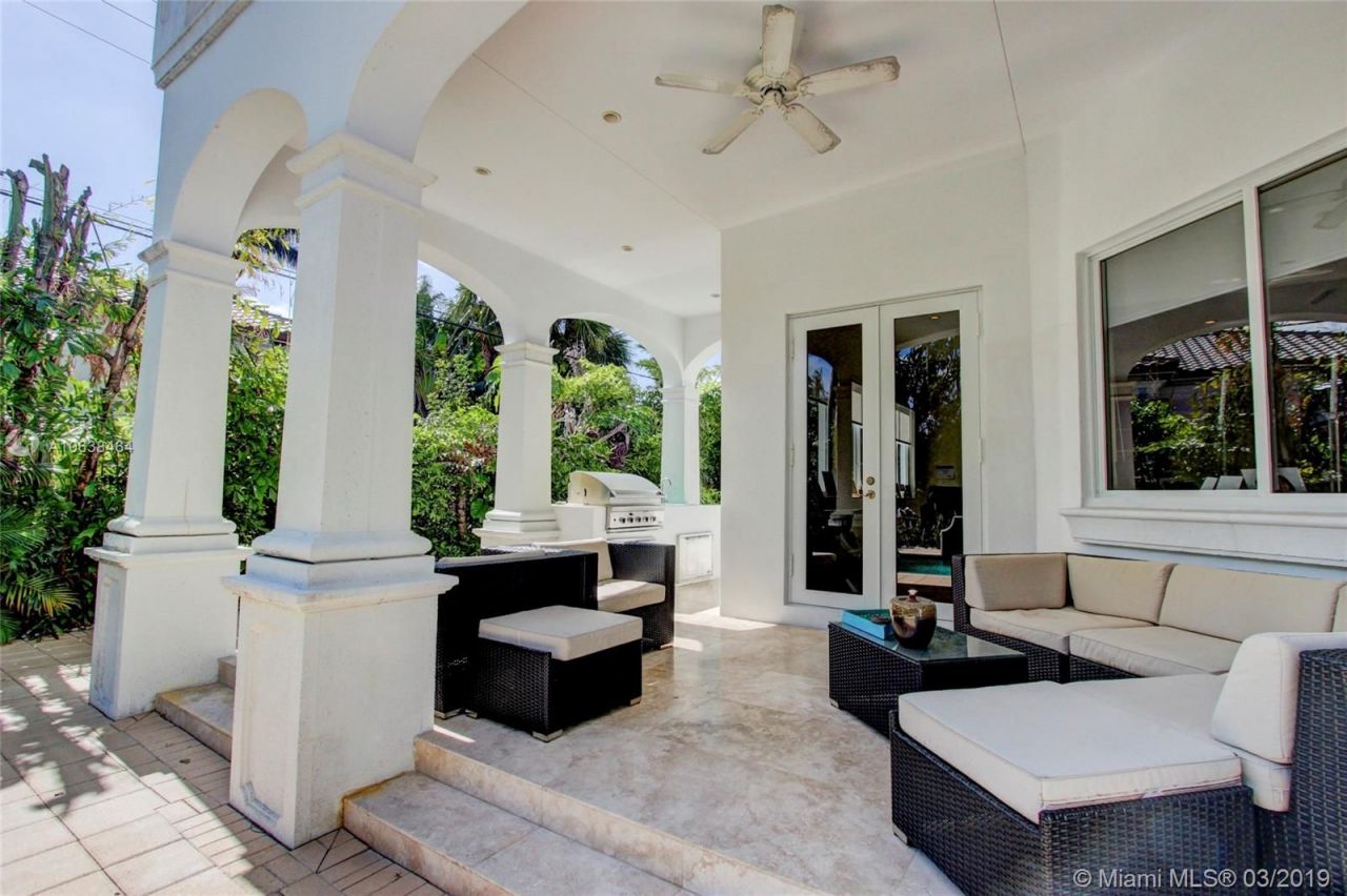 Вилла в Майами, США, 400 м² - фото 17