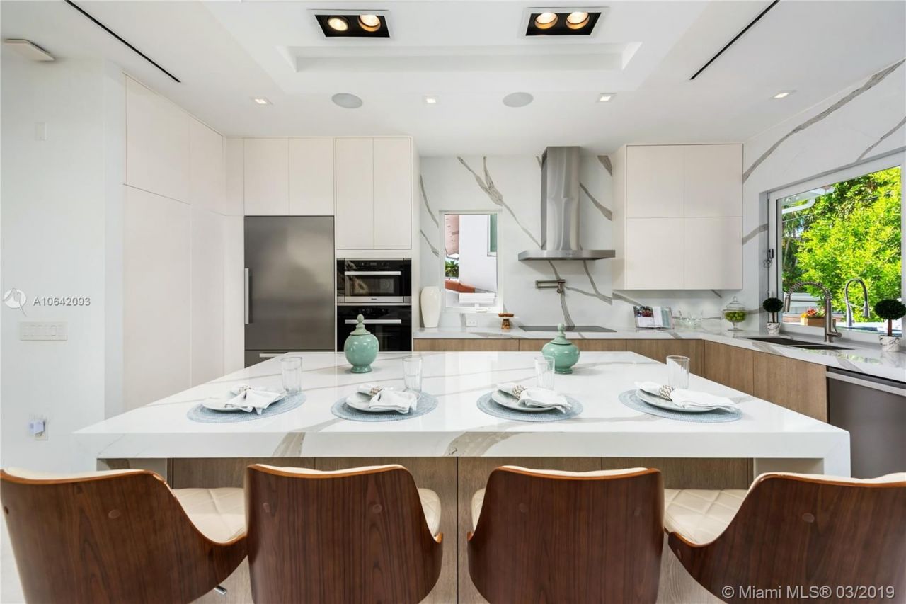 Вилла в Майами, США, 320 м² - фото 12