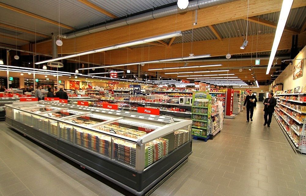 Магазин в Эрфурте, Германия, 4 500 м2 - фото 1