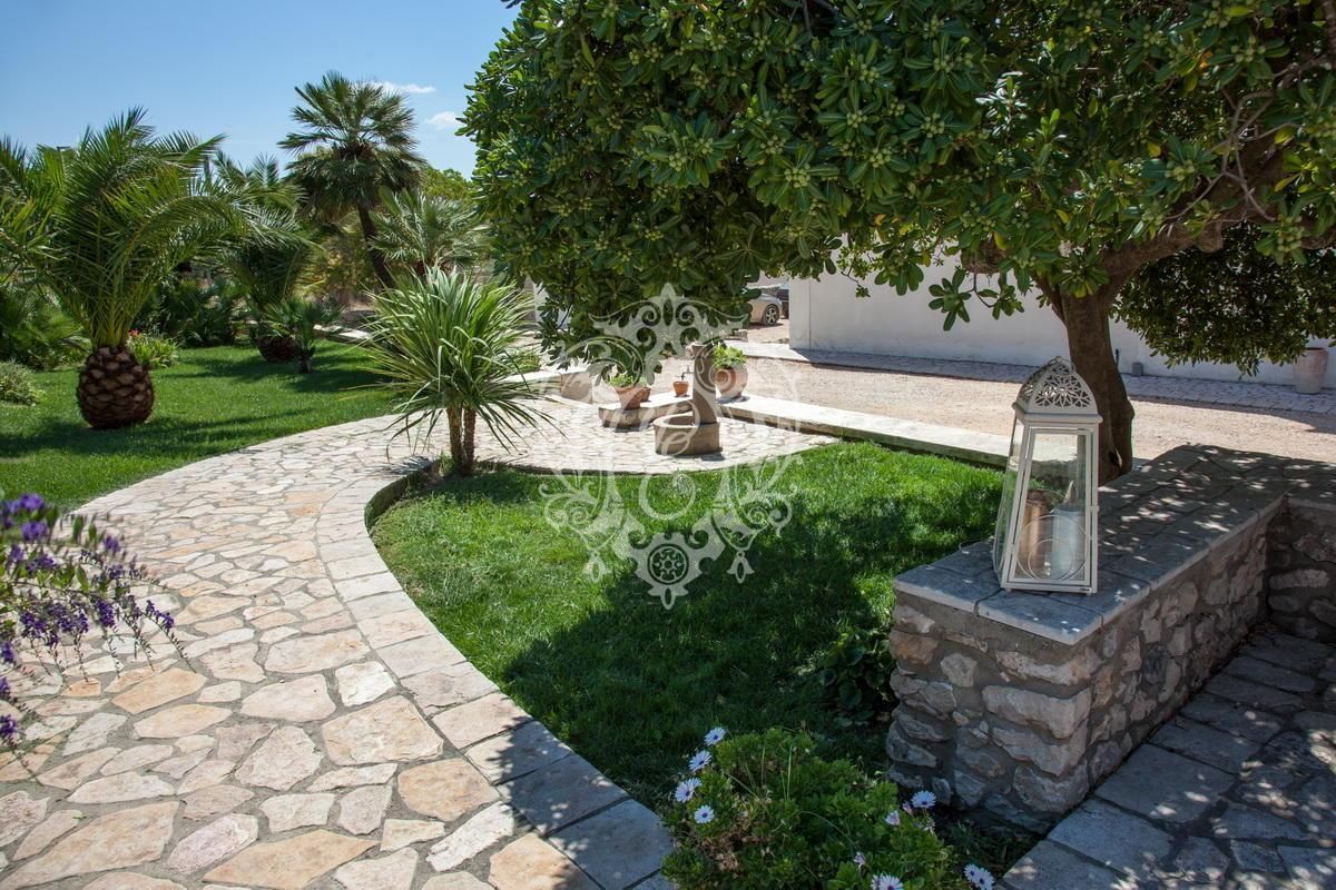 Отель, гостиница в Гаргано, Италия, 1 948 м² - фото 8