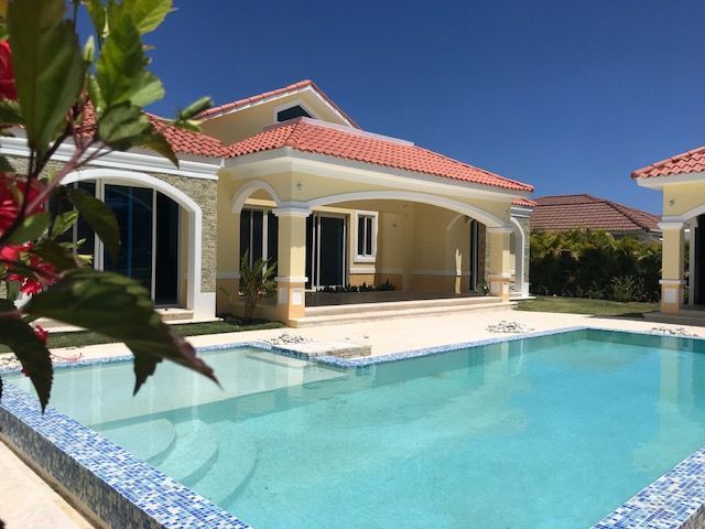 Дом в Сосуа, Доминиканская Республика, 180 м2 - фото 1