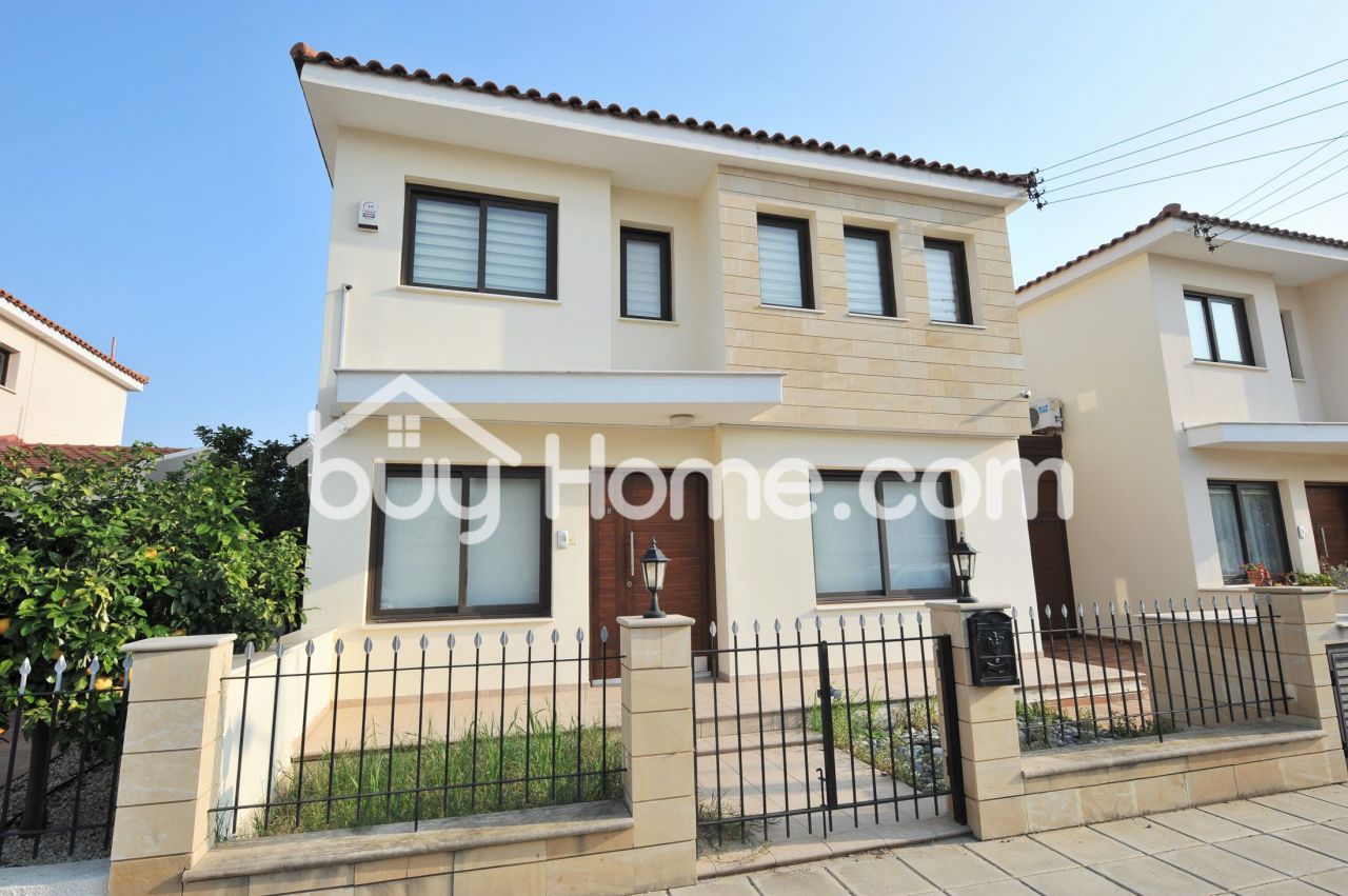 Дом в Ларнаке, Кипр, 175 м2 - фото 1