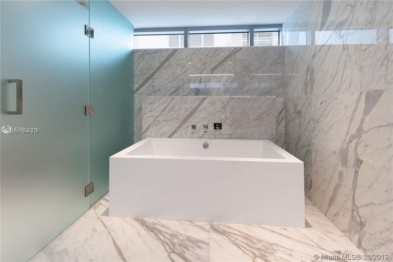 Квартира в Майами, США, 260 м² - фото 11