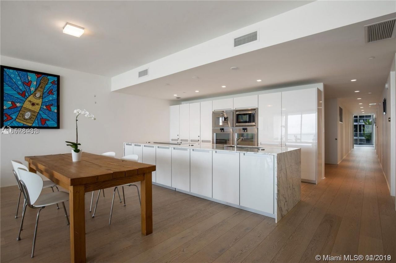 Квартира в Майами, США, 260 м² - фото 12