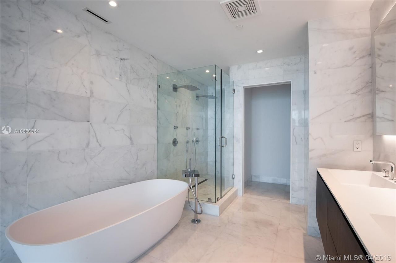 Квартира в Майами, США, 210 м² - фото 5