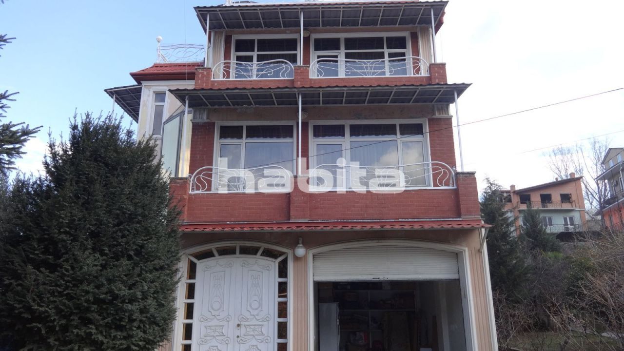 Дом в Тбилиси, Грузия, 300 м2 - фото 1