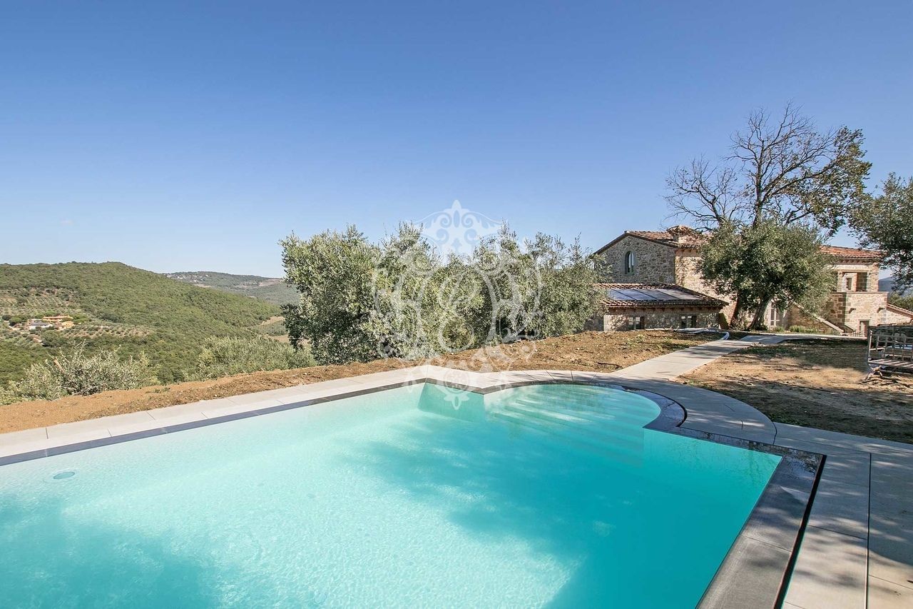 Отель, гостиница в Маджоне, Италия, 500 м² - фото 3