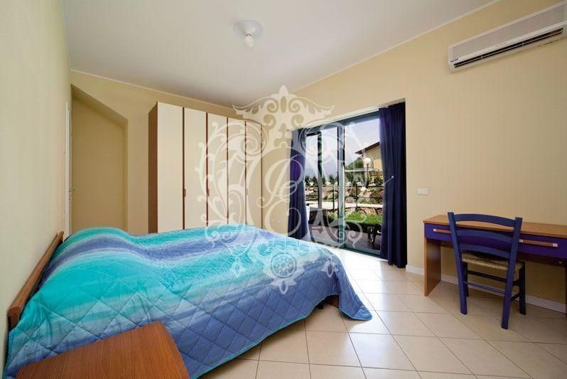 Отель, гостиница в Дервио, Италия - фото 8