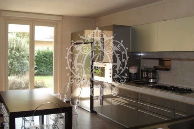 Вилла в Форте деи Марми, Италия, 480 м² - фото 9