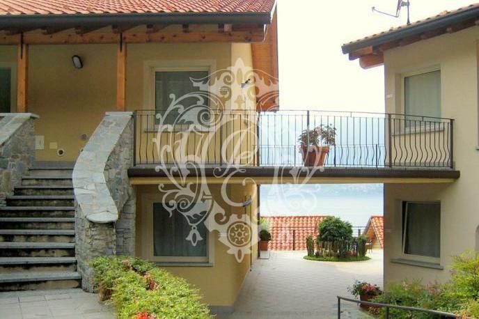 Отель, гостиница в Дорио, Италия - фото 7