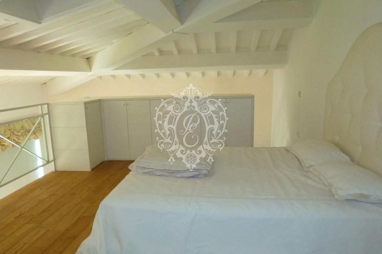 Вилла во Флоренции, Италия, 102 м² - фото 12