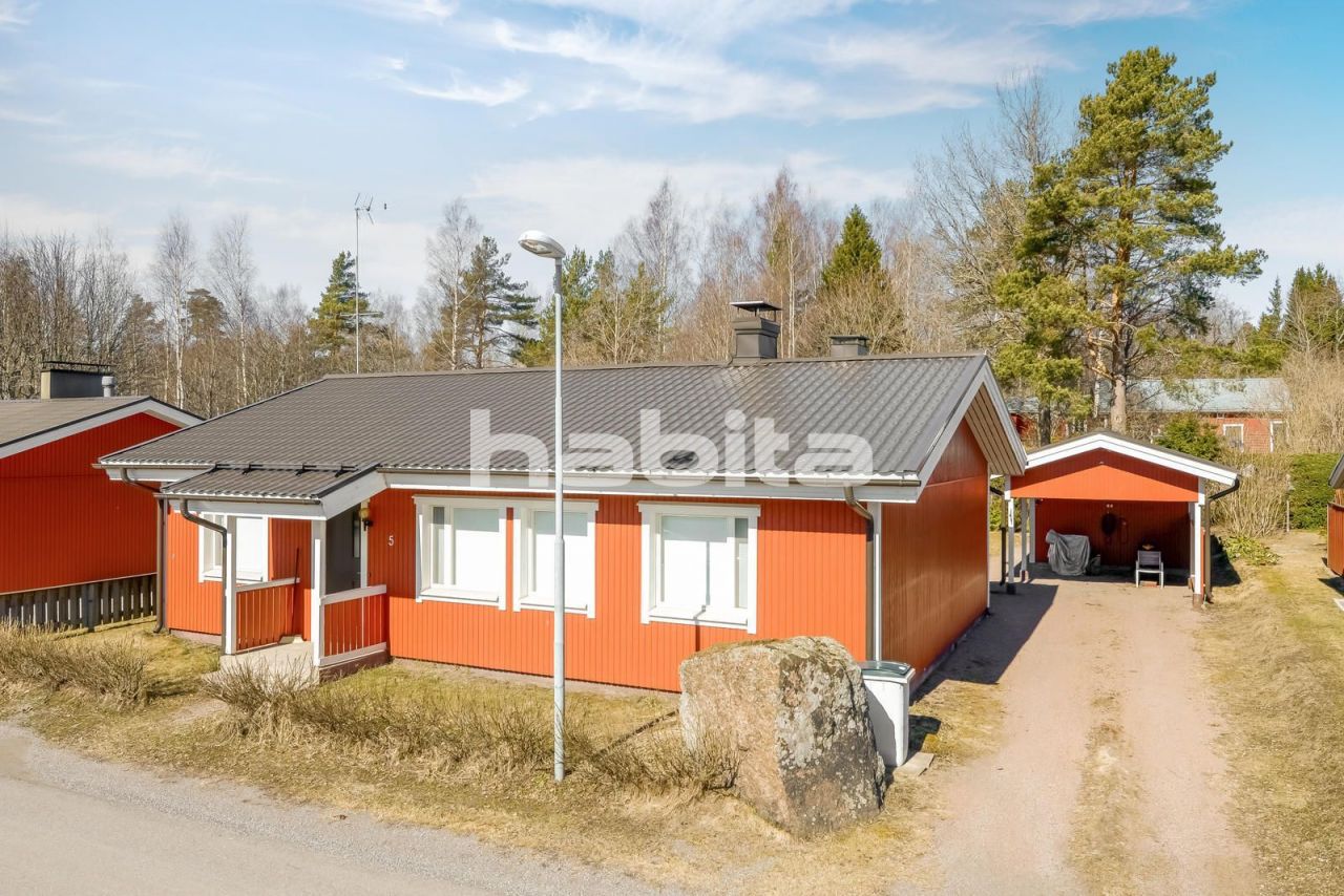 Дом в Ловииса, Финляндия, 99 м2 - фото 1