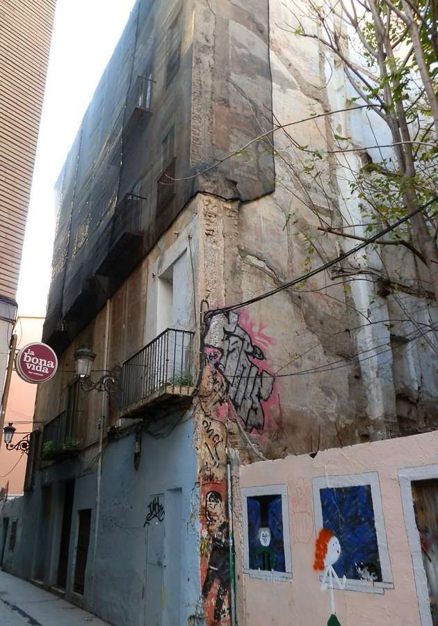 Коммерческая недвижимость в Валенсии, Испания, 1 187 м2 - фото 1