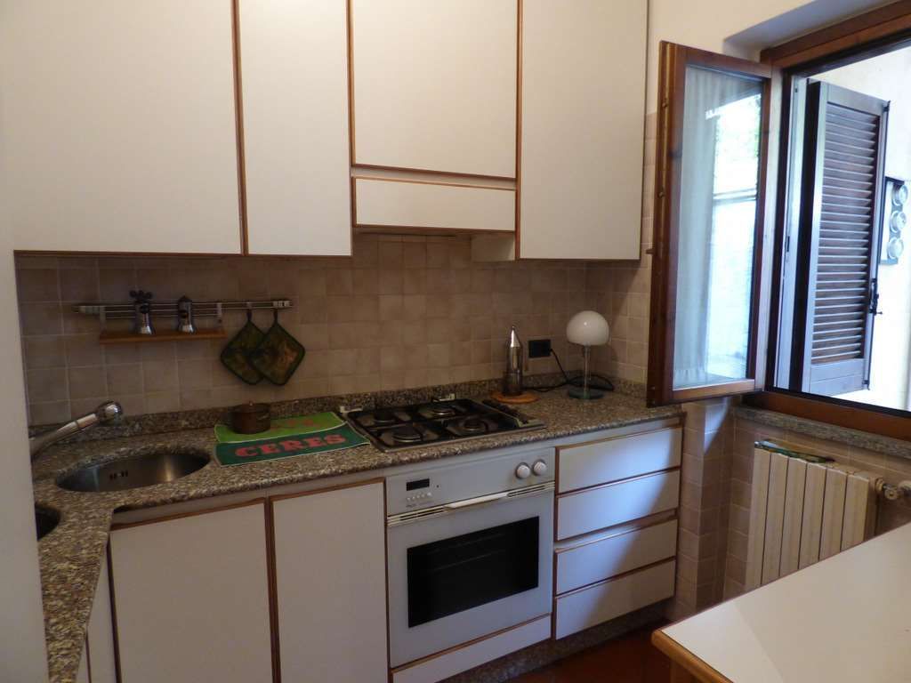 Квартира у озера Комо, Италия, 80 м² - фото 13