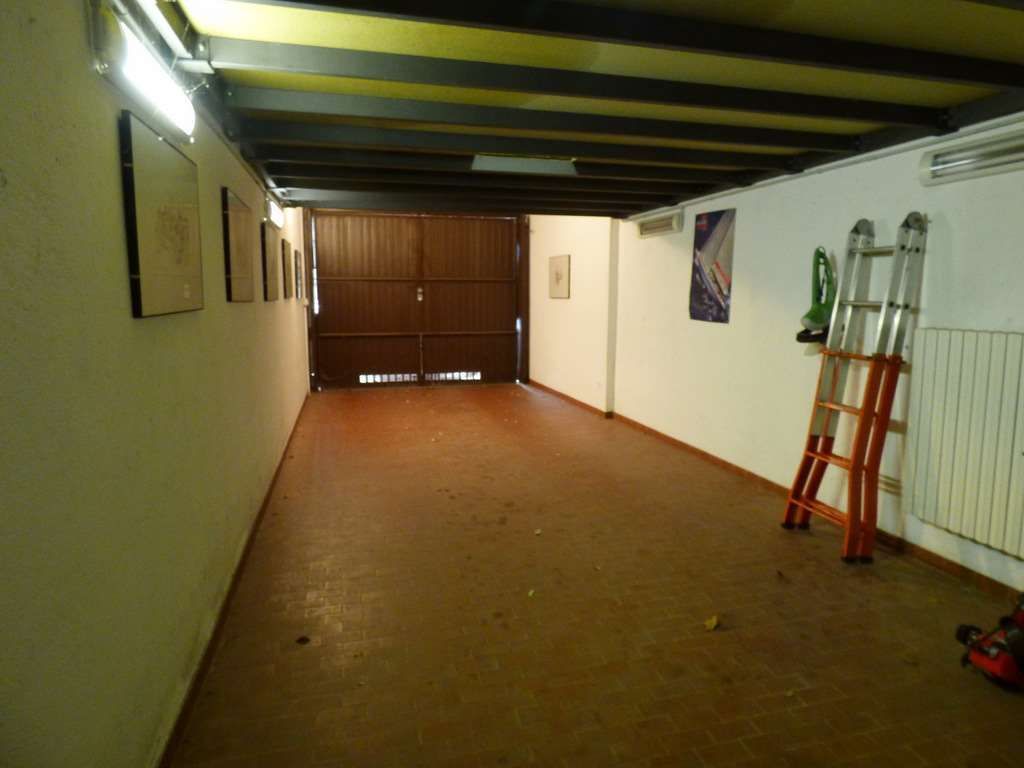 Квартира у озера Комо, Италия, 80 м² - фото 14