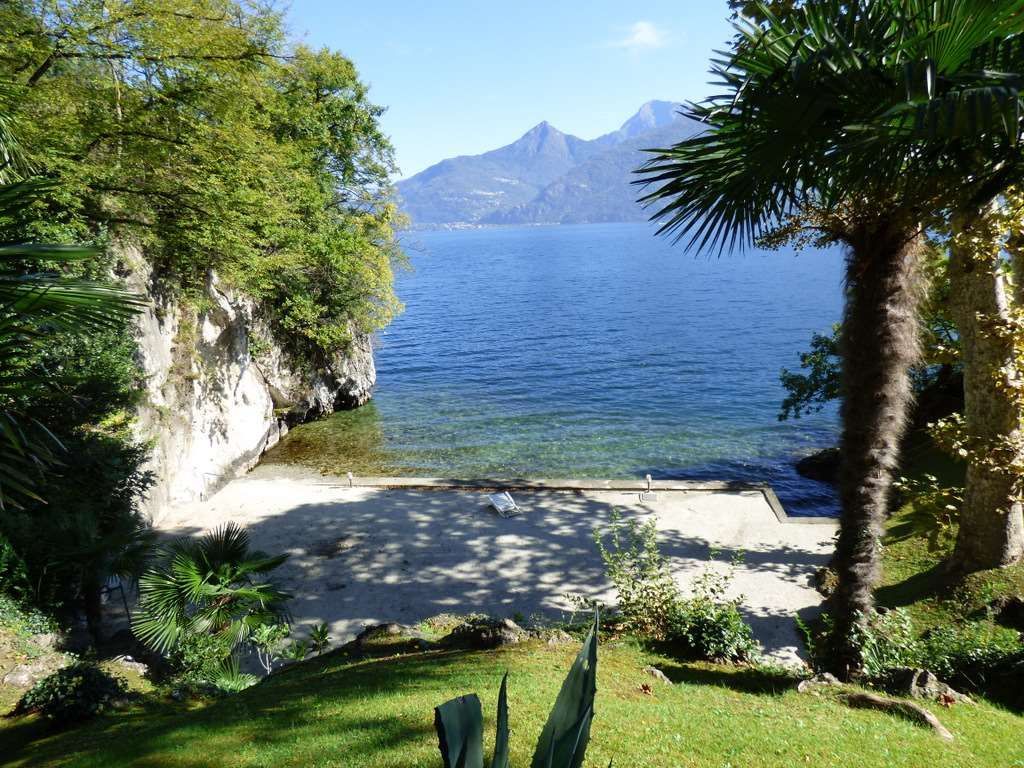 Квартира у озера Комо, Италия, 60 м² - фото 7