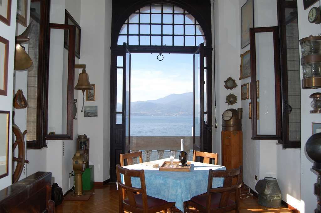 Квартира у озера Комо, Италия, 60 м² - фото 12