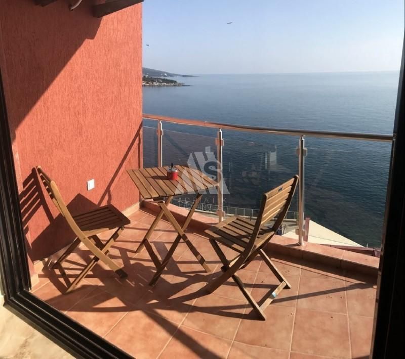 Квартира в Добра Воде, Черногория, 75 м² - фото 3