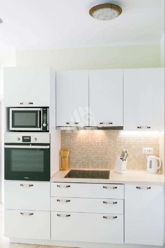 Квартира в Добра Воде, Черногория, 75 м² - фото 10