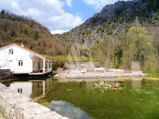 Производство в Вирпазаре, Черногория, 850 м² - фото 3