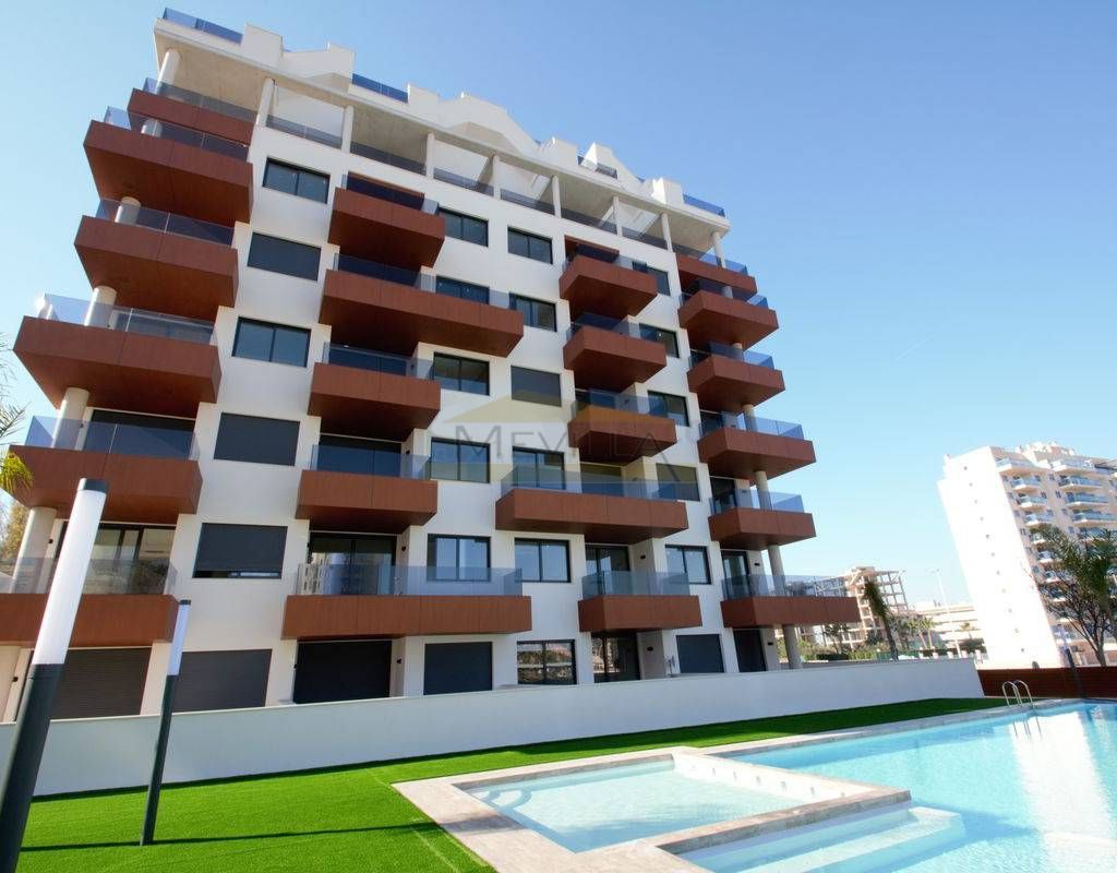 Апартаменты в Гуардамар-дель-Сегура, Испания, 146 м2 - фото 1