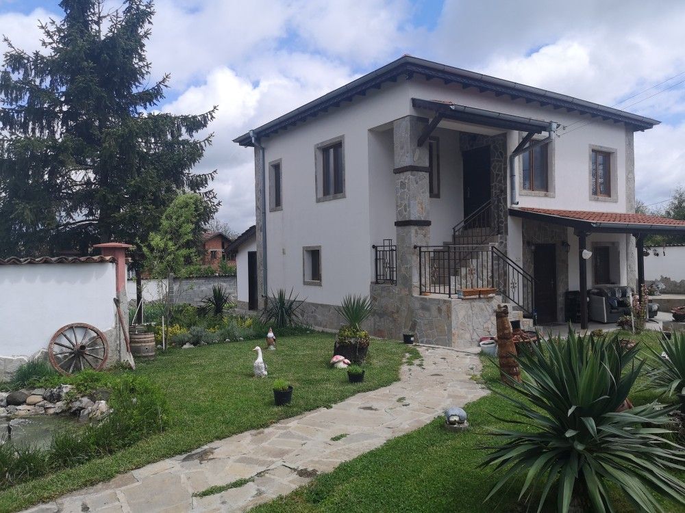 Дом в Момина-Церква, Болгария, 130 м2 - фото 1