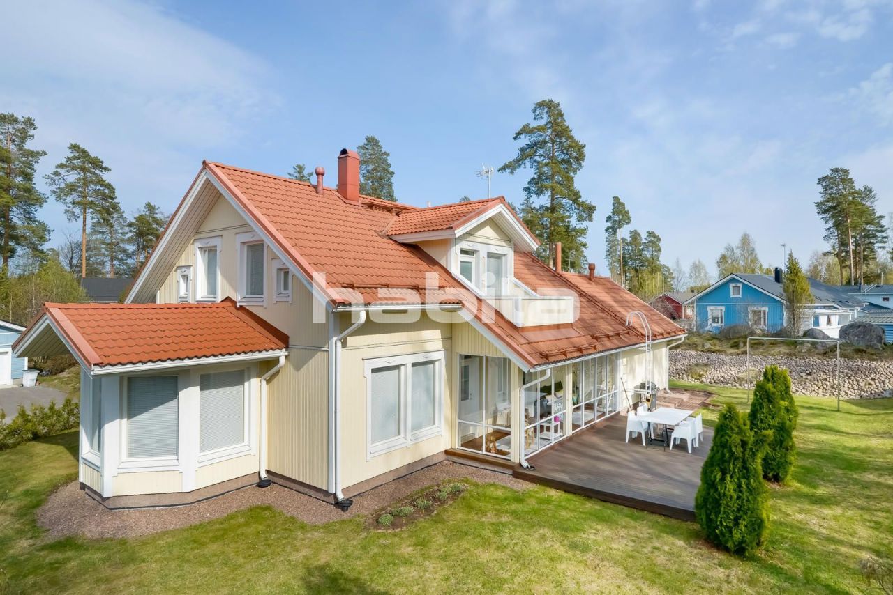 Дом в Ловииса, Финляндия, 141 м2 - фото 1