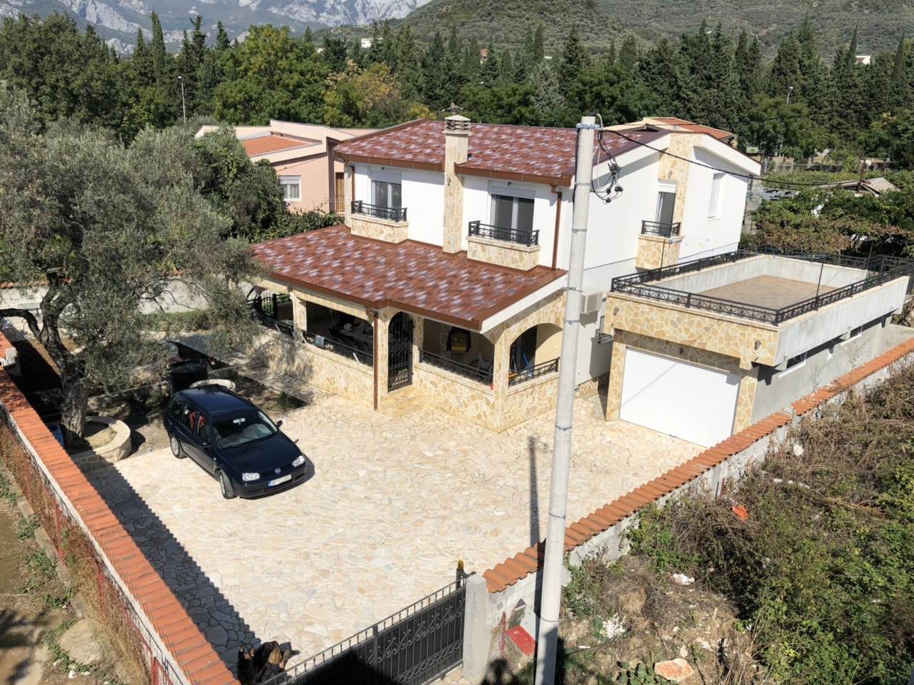 Дом в Баре, Черногория, 200 м2 - фото 1