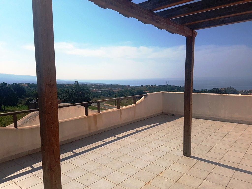 Вилла в Скалее, Италия, 110 м² - фото 3