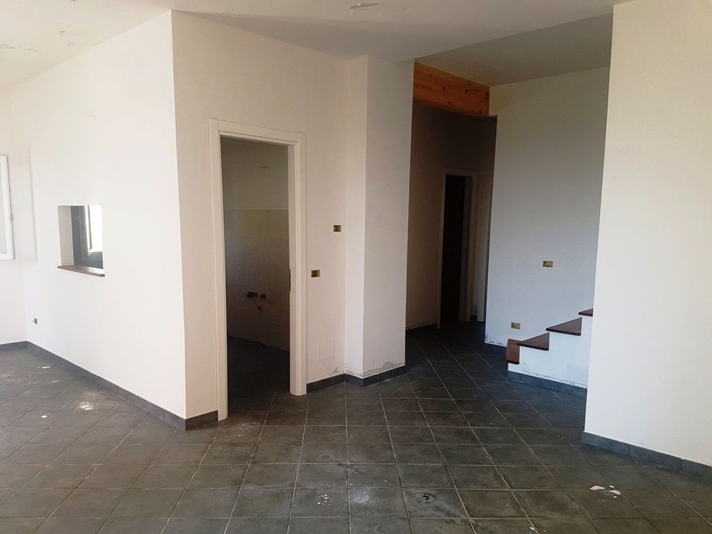 Вилла в Скалее, Италия, 110 м² - фото 8