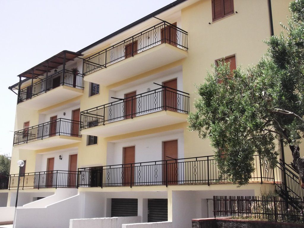 Квартира в Скалее, Италия, 110 м2 - фото 1